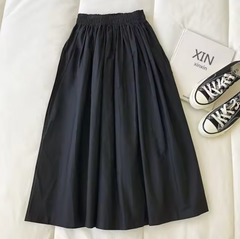 Martina – Weiter Rock mit hoher Taille in Schwarz