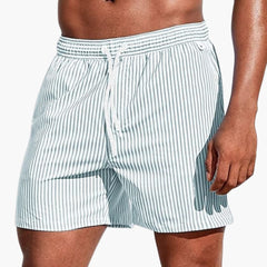 Herren Boardshorts mit Streifen und elastischem Bund in Hellgrün