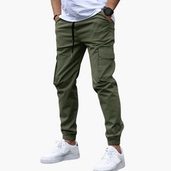 Julian | Entspannter Cargo-Jogger in Militärgrün