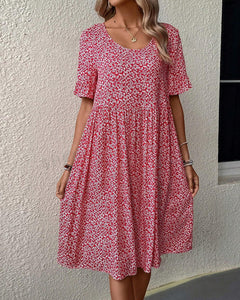 Damen Sommer Kurzen Ärmeln Midikleid mit Blumenmuster und Rundhalsausschnitt in Rot