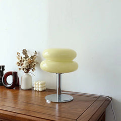 Vesper - Italienische Bauhaus-Tischlampe in Gelb