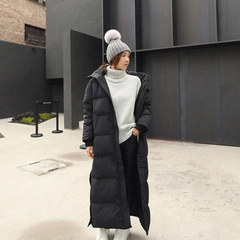 Winterjacke Damen Lang Gepolstert | Mit Kapuze und Reißverschluss in Schwarz