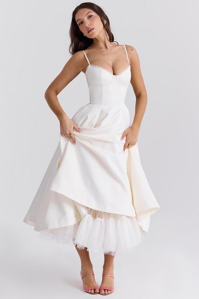 Verena® | Tailliertes Kleid mit Spaghetti-Trägern