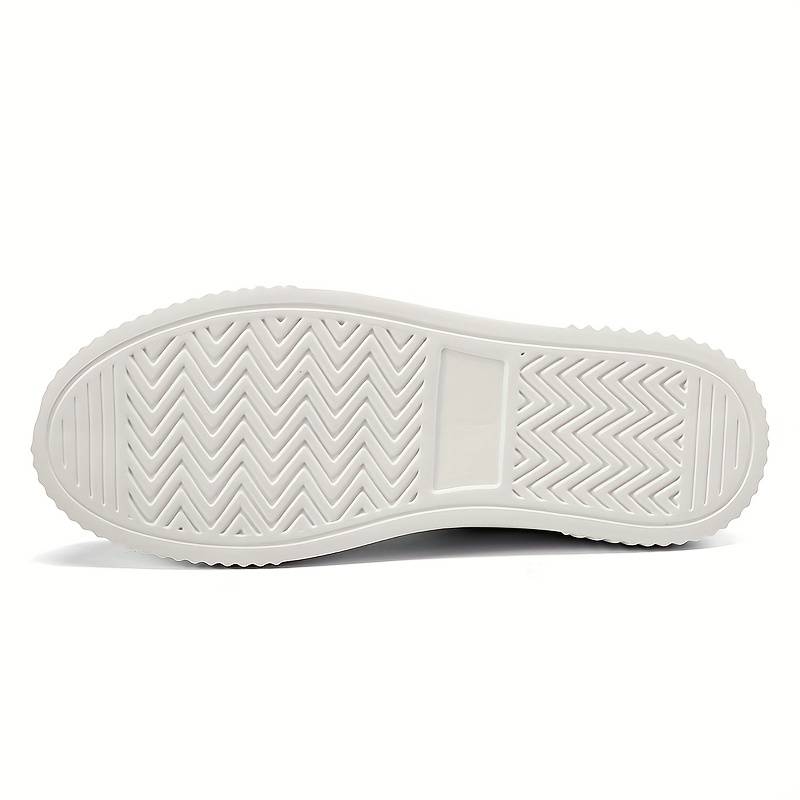 Salomé | Unkomplizierte und elegante Sommer-Sneakers