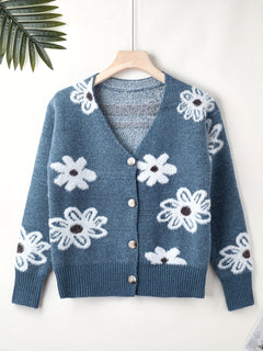 MIA | ELEGANTER STRICKSTIL in Blau