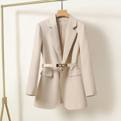 Emily - Schicker Blazer in Off-white