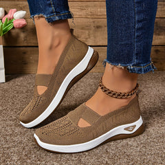 Yalia - Gepolsterte Walkingschuhe in Braun