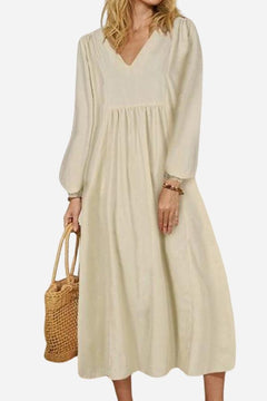 Yuna | V-Ausschnitt Ballonärmel Midikleid in Weiß