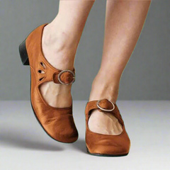Denisa | Orthopädische Ledersandalen mit bequemer Keilsohle in Rötlichbraun
