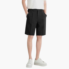 Herren Sommer Shorts mit Bundfalten Reißverschluss und Slim Fit in Schwarz