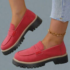 Ysabel | Handgefertigte elegante Slip-On Loafers für jeden Anlass in Rot