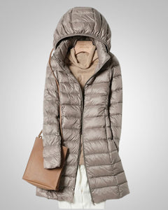 Paula | Damen Leichte Gesteppte Lange Daunenjacke in Khaki