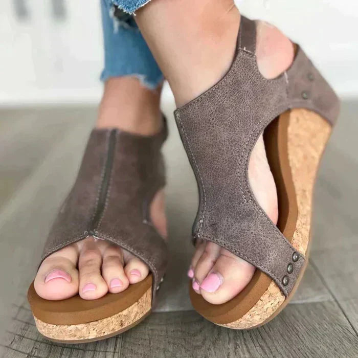Miriam® | Schmerzfrei und selbstbewusst durch den Sommer wandern