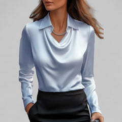 Theresa | Elegante Wasserfall Satinbluse in Blau