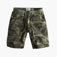 Herren Sommer-Cargoshorts mit Camouflage und Seitentaschen in Militärgrün