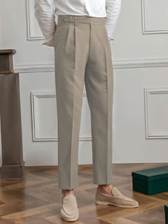 Max | Premium Plissierte Hosen in Beige