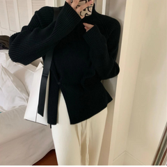 Aella - Gerippter Rollkragenpullover in Schwarz
