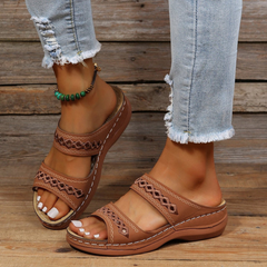 Rhetta - Sommersandalen mit Keilabsatz für Frauen in Braun