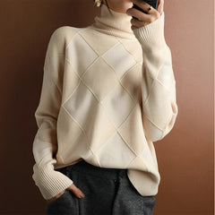 Julie - Kaschmirpullover mit Rollkragen in Elfenbein