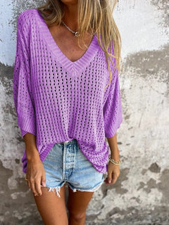 Yvette - Bluse mit V-Ausschnitt - Ausgehöhltes Design in Lila
