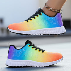 Braelynn - Gestrickte Sportschuhe in Regenbogen