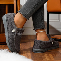 Snuggleez™ - Warme Kuschelige Weiche Hausschuhe in Grau