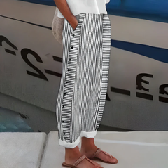 Yareli - Gestreifte Wide-Leg-Hose in Schwarz