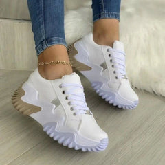 Kasia - Orthopädische Leder‑Sneaker mit Patchwork in Weiß