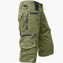 Herren knielange Cargo-Shorts mit mehreren Taschen und Gürtelschlaufen in Grün