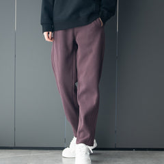 Nariko | Stylische Jogginghose in Rot