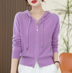 Kiana – Gestrickter Kaschmir-Hoodie in Lila