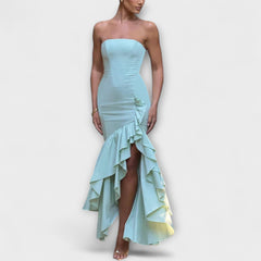 Zuri - Asymmetrisches Off-Shoulder Maxi-Kleid in Slim Fit in Grün