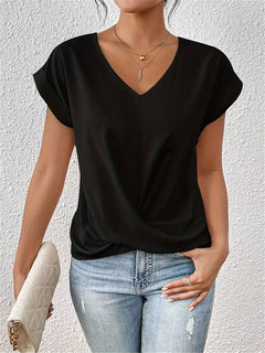 Cleo | Lässiges T-Shirt mit Sweetheart-Ausschnitt in Schwarz