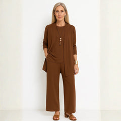 Kirsten | Damen Minimalistisches Dreiteiliges Lounge Set in Braun