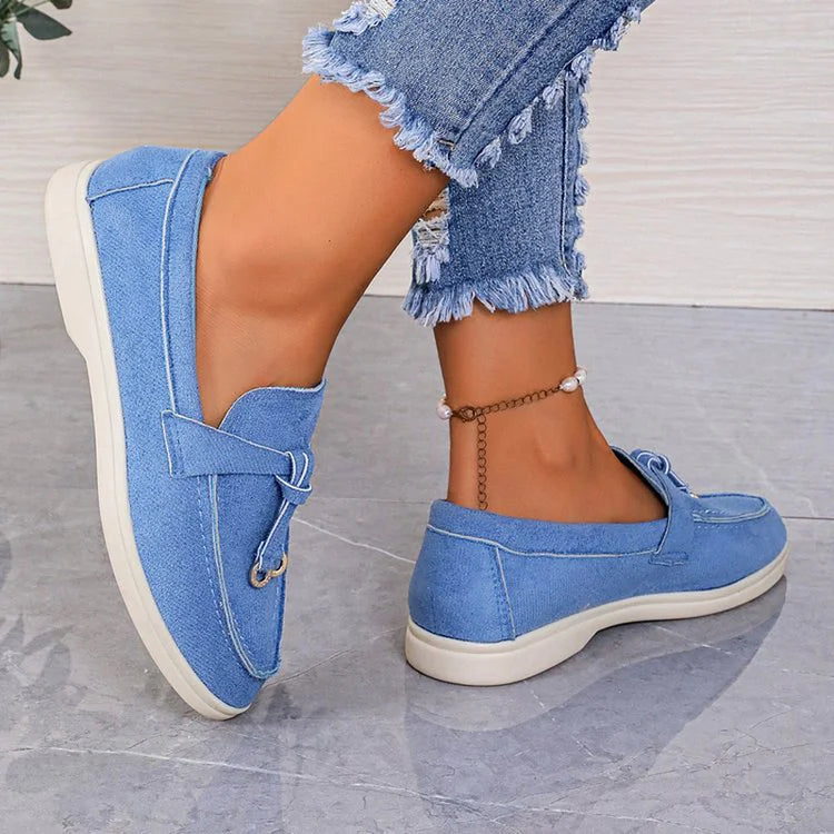 Rilena - Elegante Loafers mit dekorativen Nahtdetails in Knotenform