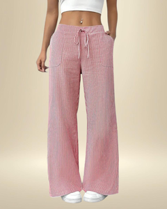 Mirayne - Fließende Wide-Leg-Hose in Bonbonrot