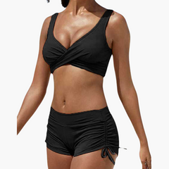 Twist-Bikini-Top mit Shorts - Damen Zweiteiler für den Sommer in Schwarz