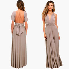 Abendkleid mit V-Ausschnitt - Damen Stil für Gala-Nächte in Hellbraun