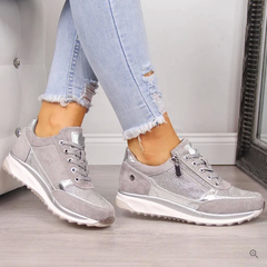 Raina - Schnür-Sneaker mit seitlichem Reißverschluss und lässiger Passform in Grau