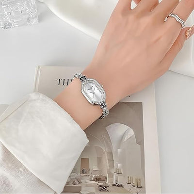 Celisse Verity Gold Watch