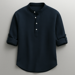 Thorne - Softtouch-Hemd mit Knopfleiste in Marineblau