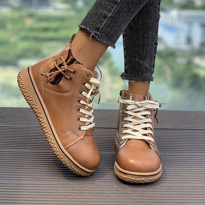 Tracy - Schnürstiefeletten