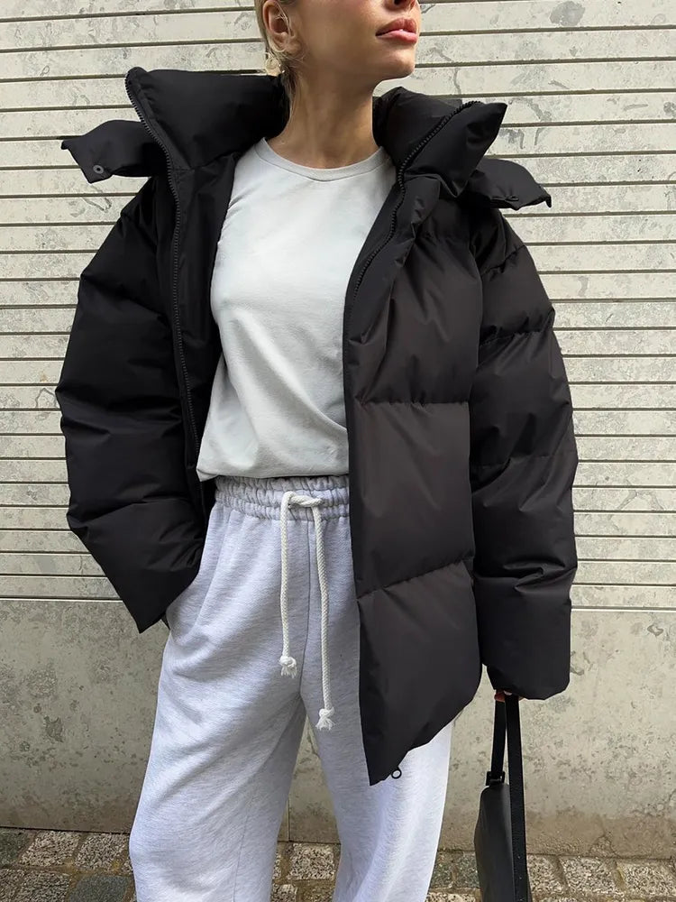 Puffer-Winterjacke mit Kapuze für Frauen