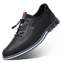 Aaron - Bequeme Schuhe in Schwarz