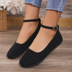 Schwarze Dirndl Schuhe mit Knöchelriemen für Damen | Flach in Schwarz