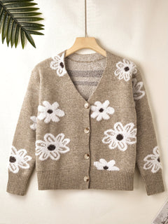 MIA | ELEGANTER STRICKSTIL in Beige