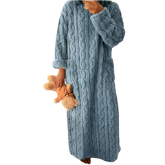 Warmes Pulloverkleid aus Kabelstrick für Damen in Blau