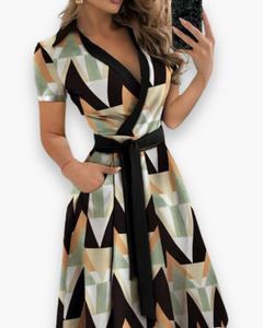 Damen Elegantes Kleid mit Gürtel | Midi in Diamant