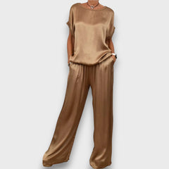 Elodie – Elegantes zweiteiliges Set in Braun