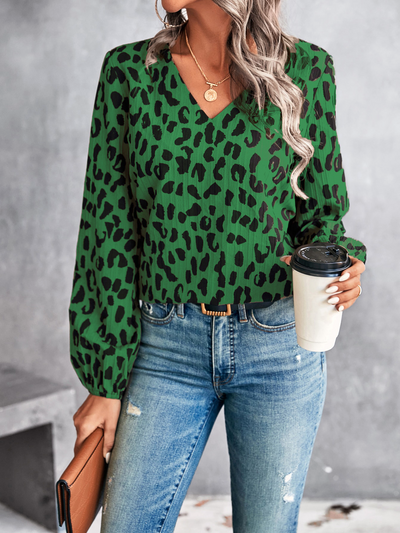 Daphne - Damenbluse mit V-Ausschnitt und Leopardenmuster